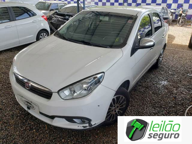 LOTE 035 - FIAT PALIO ATTRACTIVE 1.0 EVO